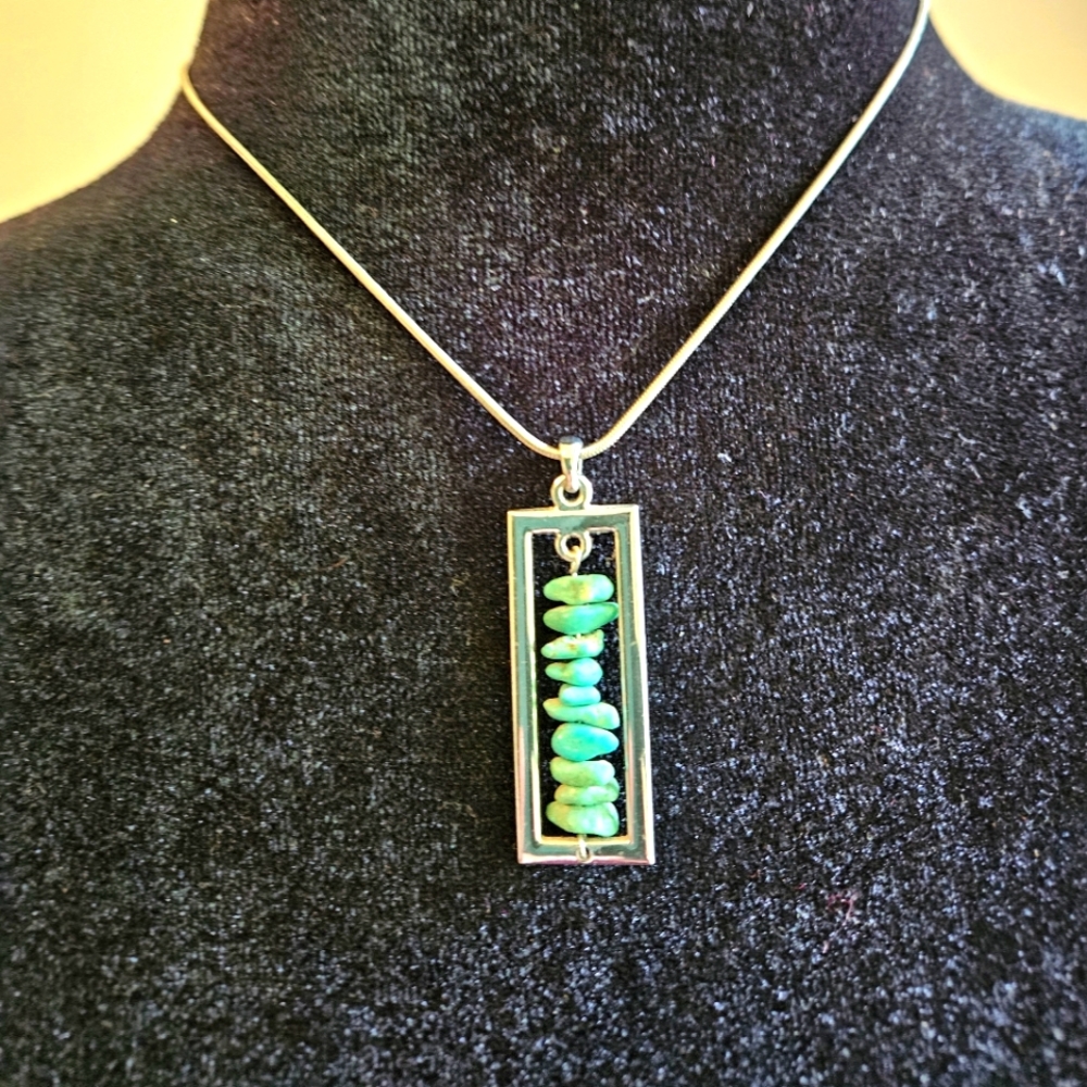 STERLING SILVER  TURQUOIS NECKLACE